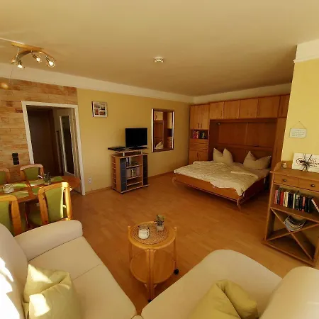 Strandhotel S33-103 *